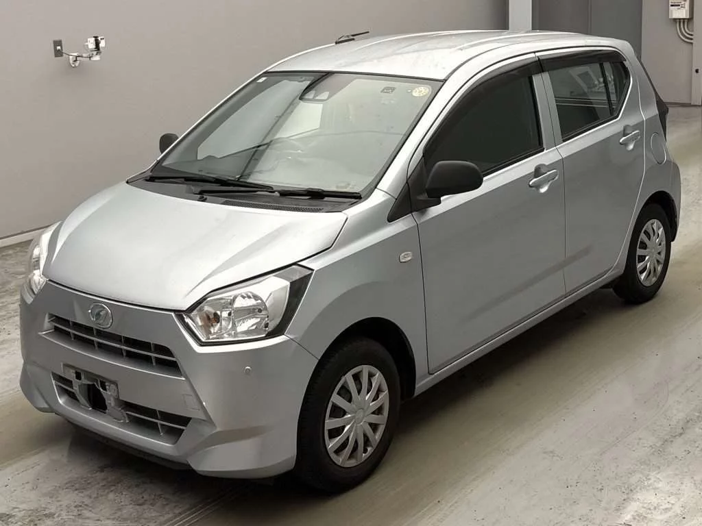 Daihatsu Mira e:S LA350S 2021